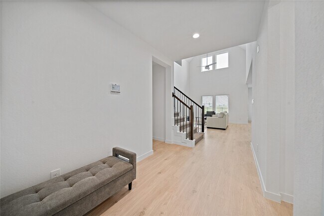 Building Photo - 3815 Pierce Pl Ln