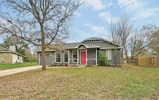 Building Photo - 703 Hyde Park Ct