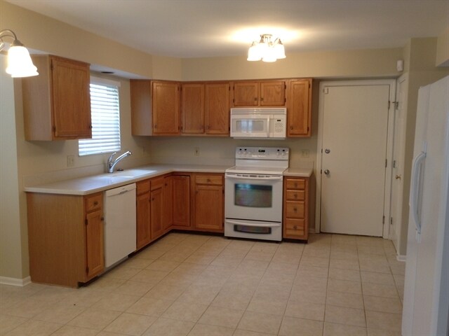 Building Photo - 1813 Bell Tower Cir