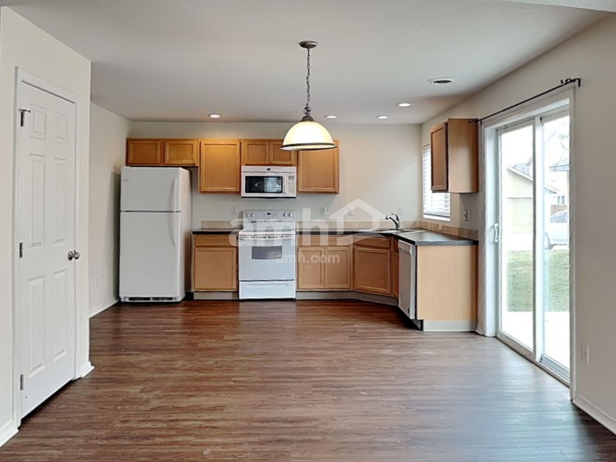 Building Photo - 10062 W Rustica St