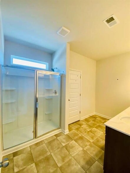 Building Photo - 804 Dundee Wy