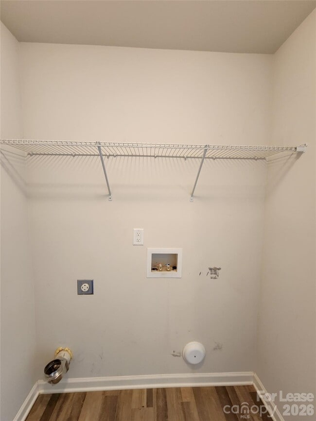 Building Photo - 1127 Oswald T Dr