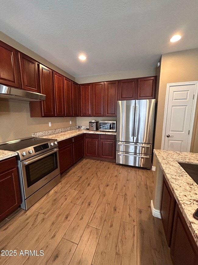 Building Photo - 1407 E Gary Way