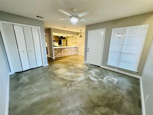 Building Photo - 3424 Willowrun Dr