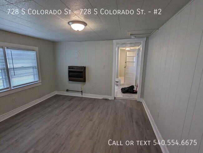 Building Photo - 728 S Colorado St