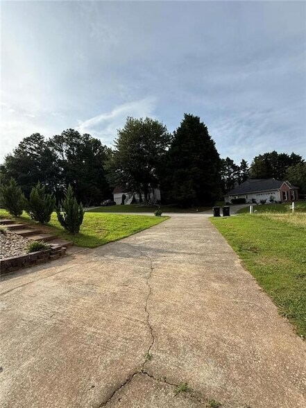 Building Photo - 154 Camden Woods Dr