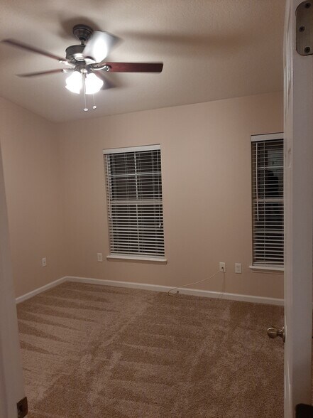 Building Photo - 13040 Shallowater Rd