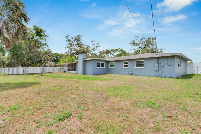 Building Photo - 1607 Melodie Dr