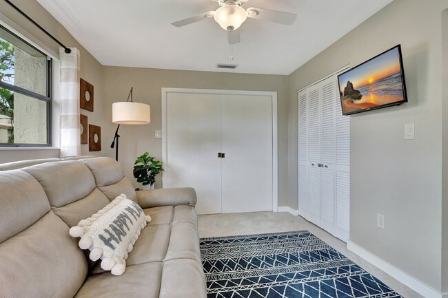 Building Photo - 16436 Timberlakes Dr