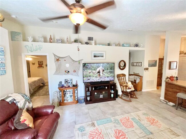 Building Photo - 7831 Barclay Rd