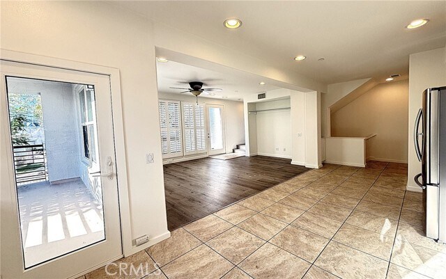 Building Photo - 5510 W 149th Pl