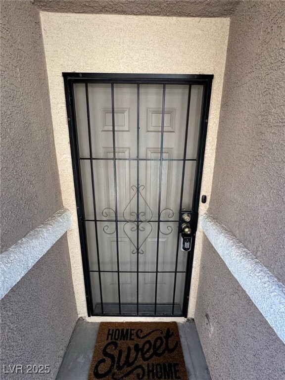 Building Photo - 1069 Thrill Ct