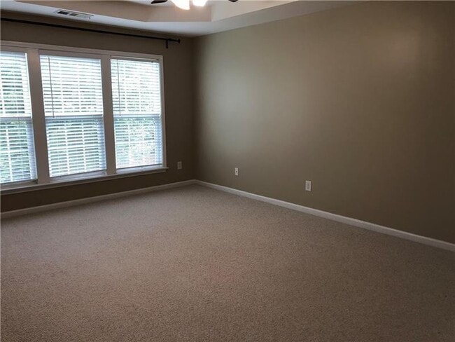 Building Photo - 203 Revillion Way