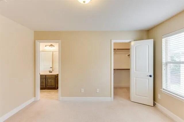 Building Photo - 1018 Blanco Drive