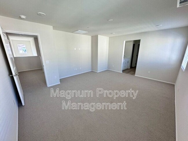 Building Photo - 36330 Albus Ave