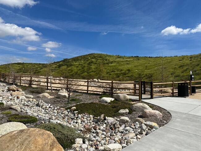 Building Photo - HSA1