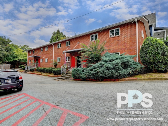 Building Photo - 217 Lampkin St NE