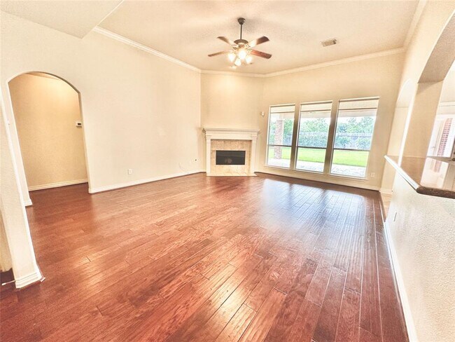 Building Photo - 26223 Longmont Park Ln