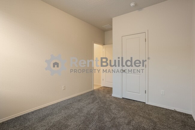 Building Photo - !!WINTER PRICING SPECIAL!!!  CALL US TODAY AT (505) 808-6467 TO SCHEDULE A CONVENIENT SHOWING