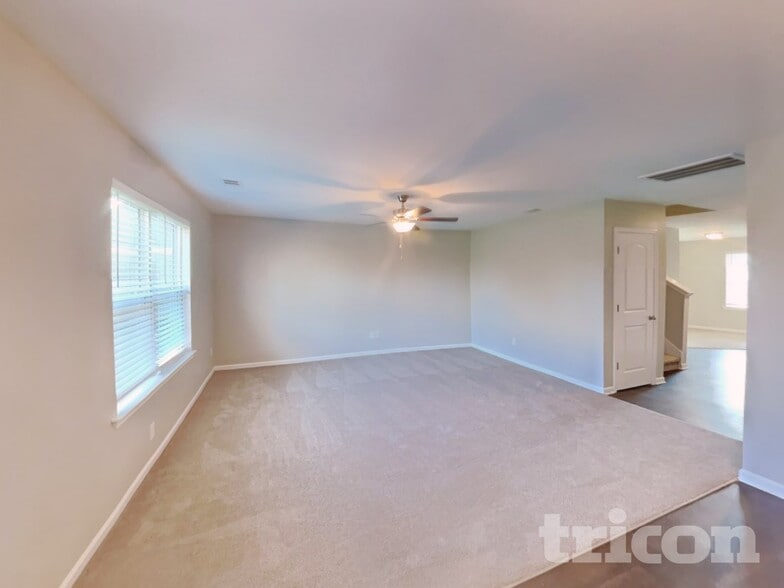 Building Photo - 3719 Burdette Wy.