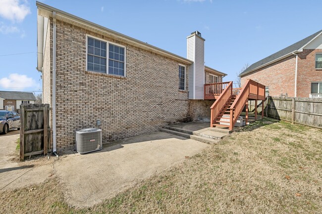 Building Photo - 1307 Bluebonnet Dr