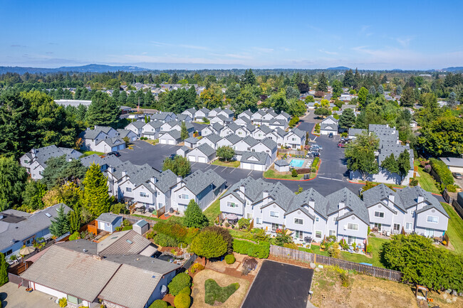 Aerial Photo - Stockbridge