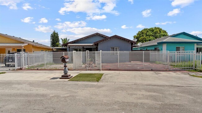Building Photo - 3109 NW 64th St