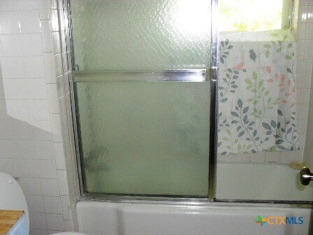 Building Photo - 910 San Antonio St