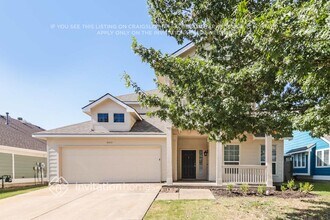 Building Photo - 9913 Old Field Dr