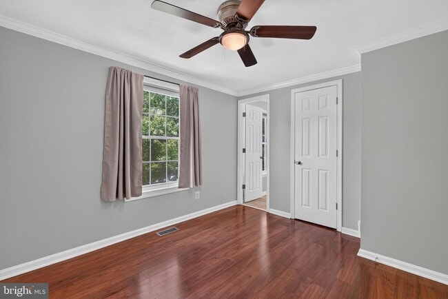 Building Photo - 6453 Linleigh Way