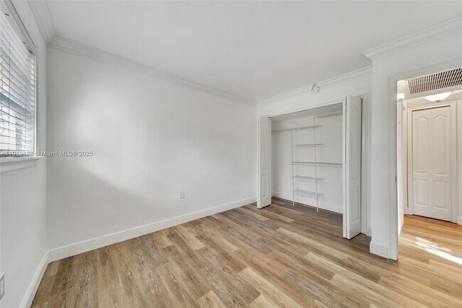 Building Photo - 3245 Virginia St