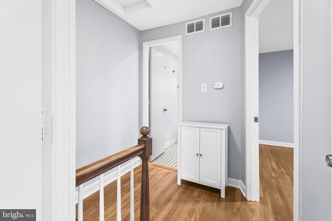 Building Photo - 4332 Utica Ave