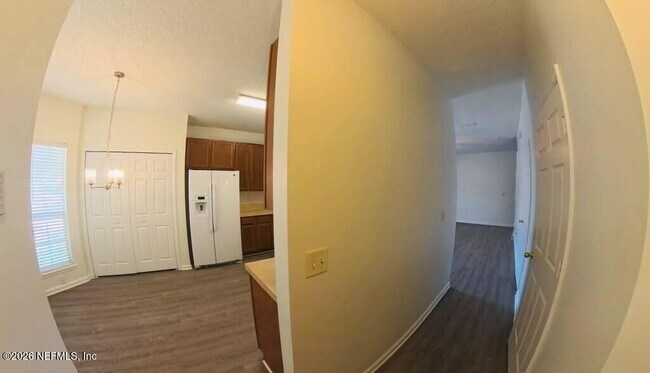 Building Photo - 515 Hopewell Dr