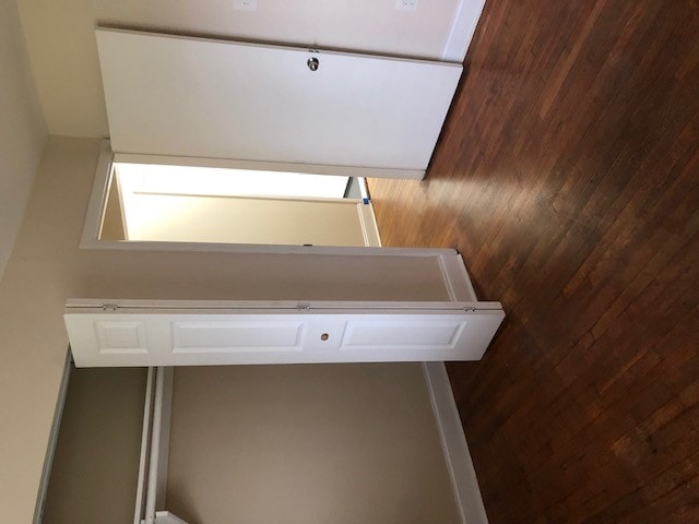 Building Photo - 6226 Laurelton Ave