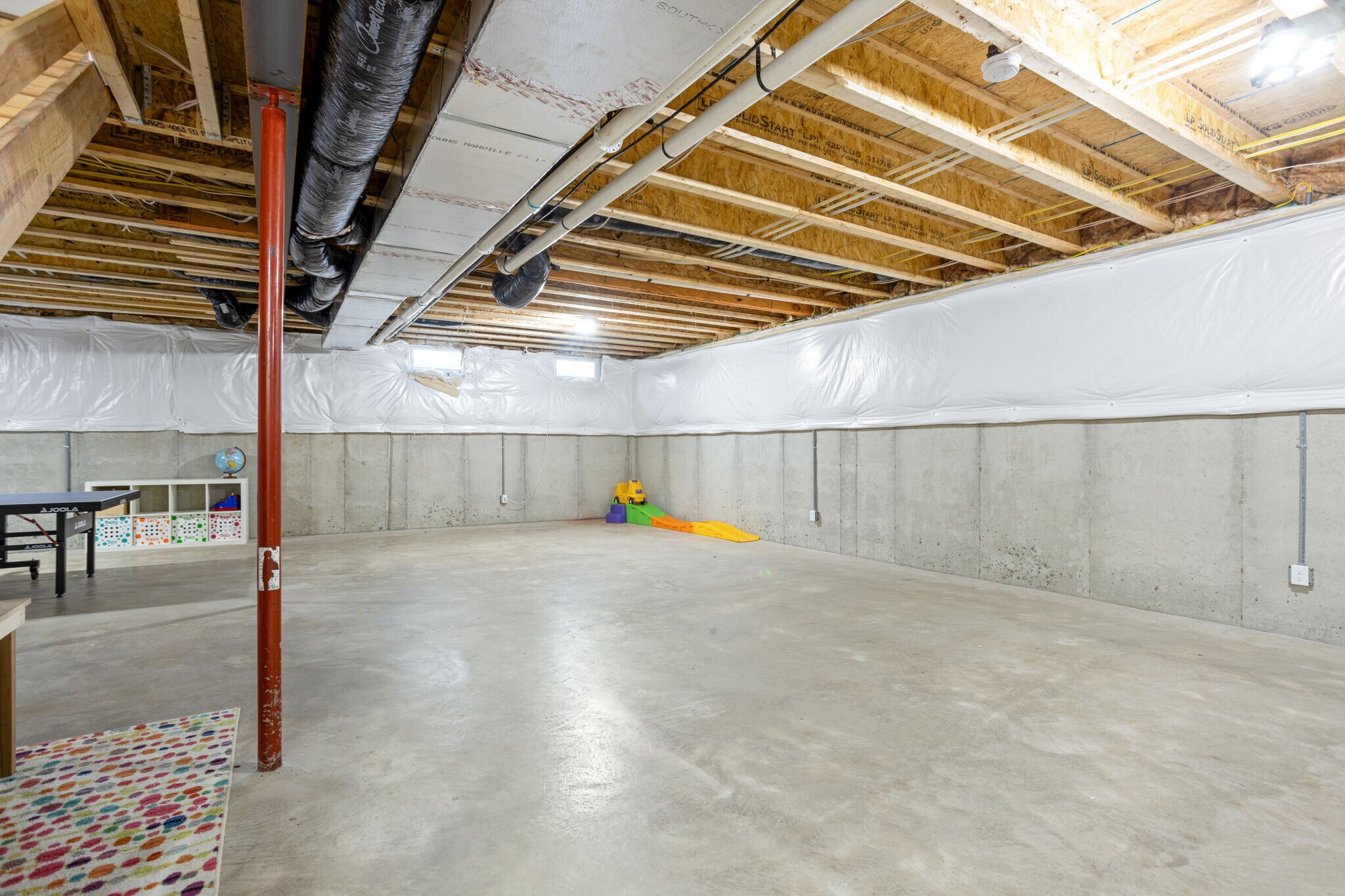 Building Photo - 1265 Sussex Ct