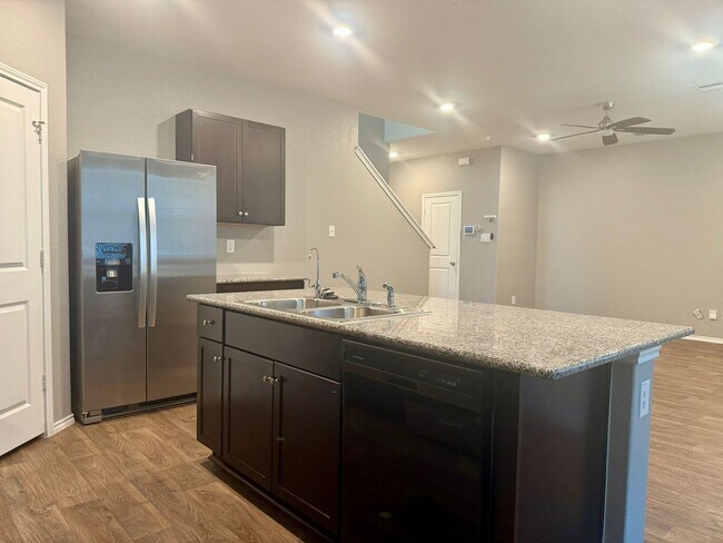 Building Photo - 3319 Angus Crossing