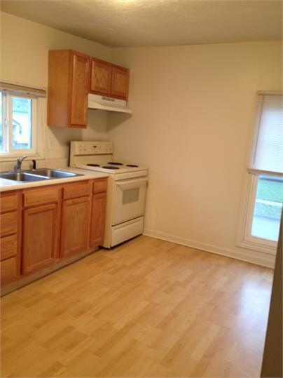 Building Photo - Economical 1 Bedroom 1 Bath Apartment in B...