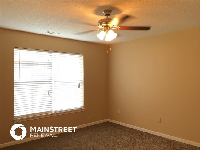 Building Photo - 6081 Bannister Ct