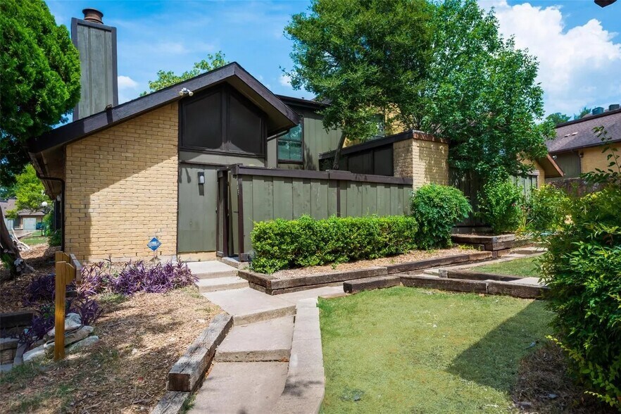 Building Photo - 4629 Country Creek Dr