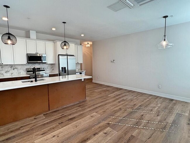 Building Photo - 3327 Tejon St