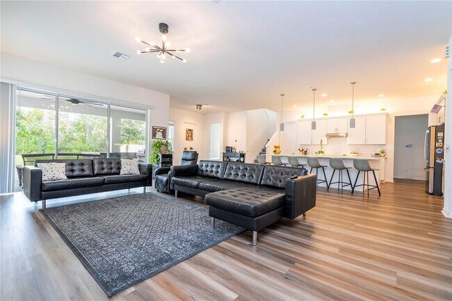 Building Photo - 10551 Petrillo Wy