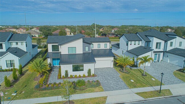 Building Photo - 12034 Sprite Ln