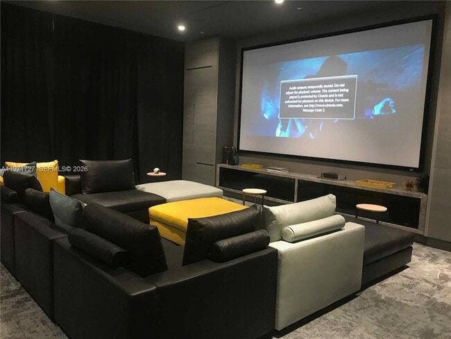 Building Photo - 45 SW 9th St