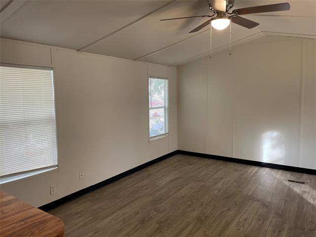 Building Photo - 102 Mendy Ln