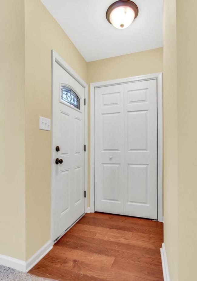 Building Photo - Bright 2 Bedroom, 1 Bath Ranch Style Home in Harrisburg, Pa!