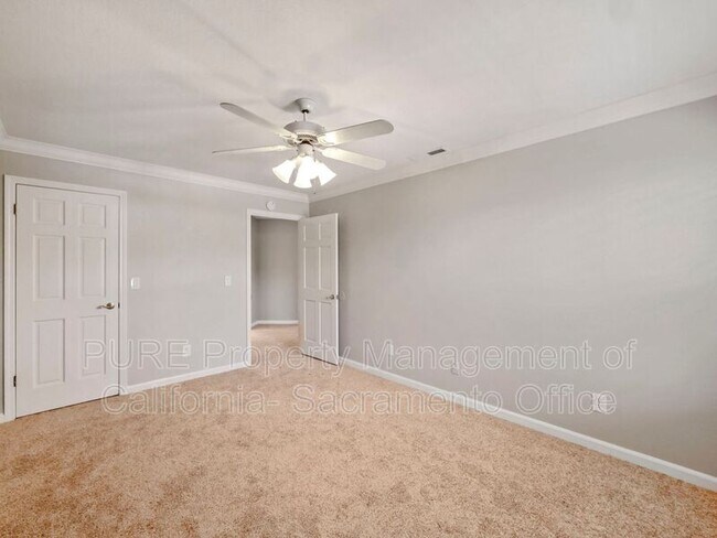 Building Photo - 8777 Cooperston Way