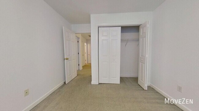 Building Photo - 5006 Carleton Dr