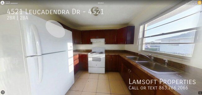 Building Photo - 4521 Leucadendra Dr