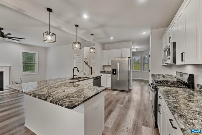 Building Photo - 151 Naylor Ln