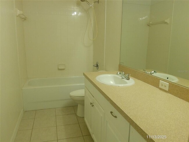 Building Photo - 949 Fox Lake Dr